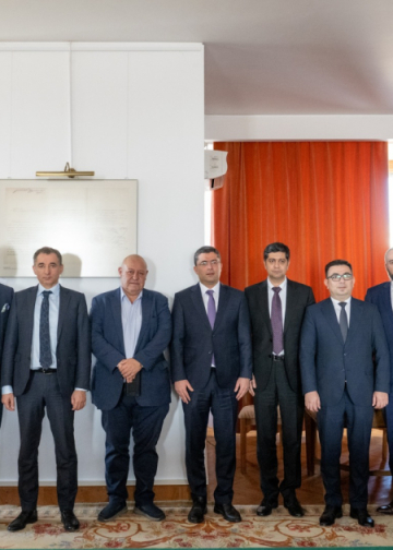 Rumıniyalı senatorlar Azərbaycanda medianın inkişafı sahəsində görülən tədbirlər barədə məlumatlandırılıb