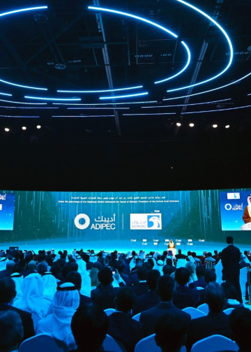 Azərbaycan nümayəndə heyəti Əbu-Dabi Beynəlxalq Neft Sərgisi və Konfransında (ADIPEC) iştirak edib