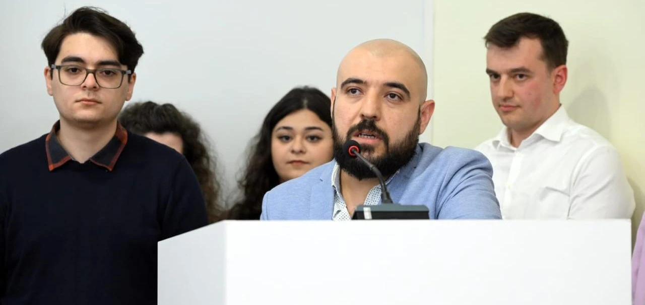 Fərid Qayıbov nazirliyin dəstəyi ilə beynəlxalq tədbirlərdə iştirak etmiş gənclərlə görüşüb — 2