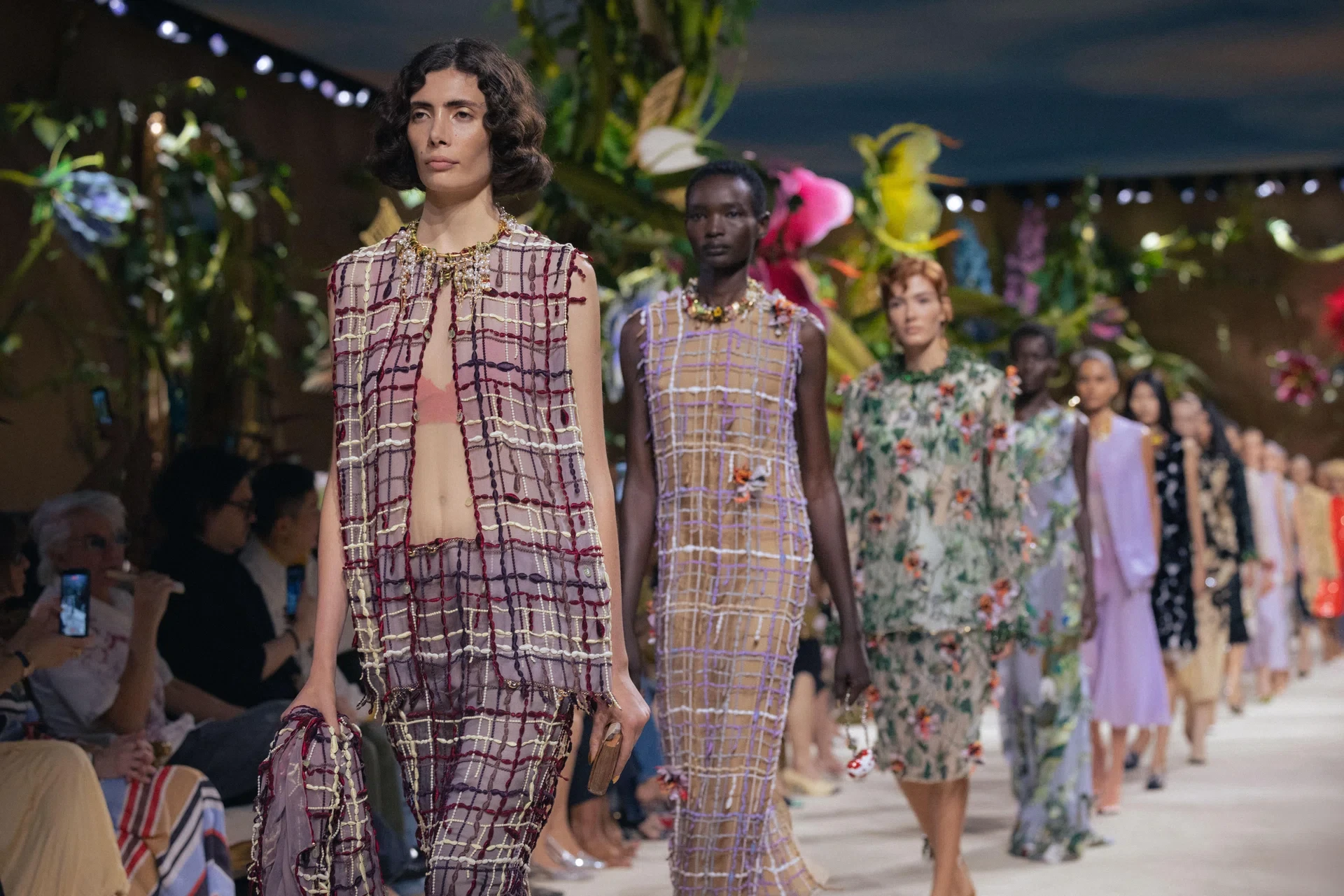 Matthieu Blazy-nin Chanel Haute Couture: Nağıl və Reallığın Qarşılaşdığı Yer — 2