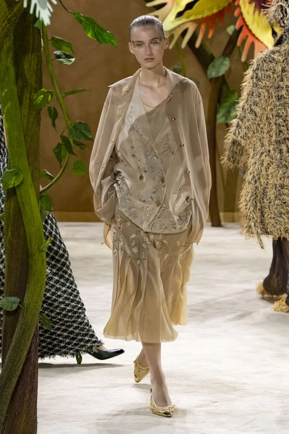 Matthieu Blazy-nin Chanel Haute Couture: Nağıl və Reallığın Qarşılaşdığı Yer — 5