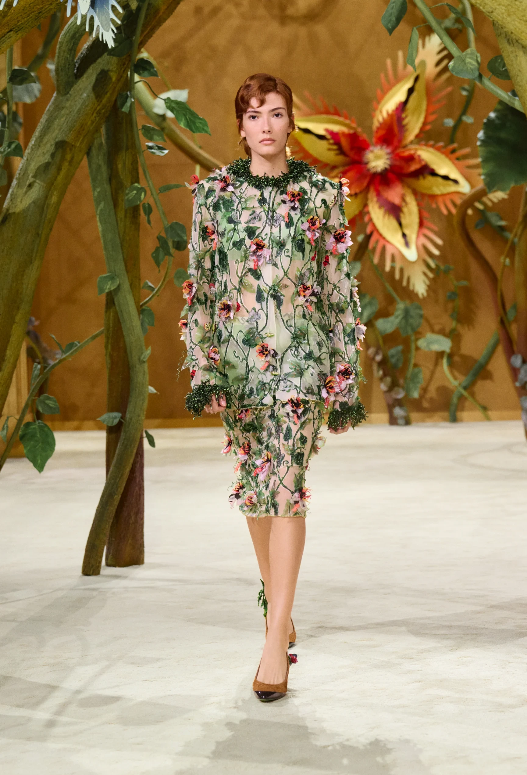 Matthieu Blazy-nin Chanel Haute Couture: Nağıl və Reallığın Qarşılaşdığı Yer — 10