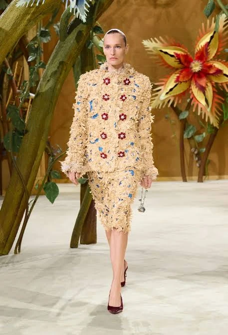 Matthieu Blazy-nin Chanel Haute Couture: Nağıl və Reallığın Qarşılaşdığı Yer — 13