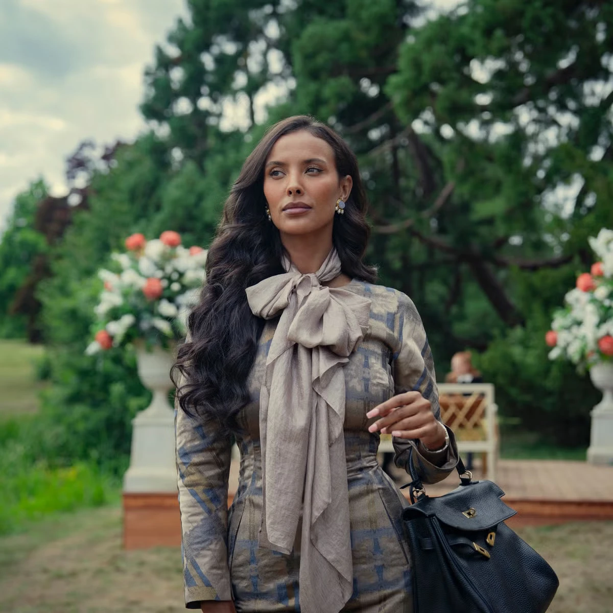 The Gentlemen: Üslub Silah Olanda — 2