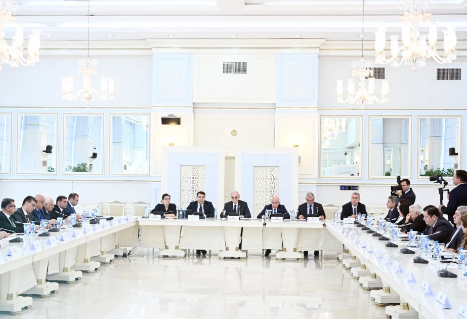 Milli Məclisdə kitabxana sisteminin aktual məsələlərinə həsr olunmuş ictimai müzakirə keçirilib