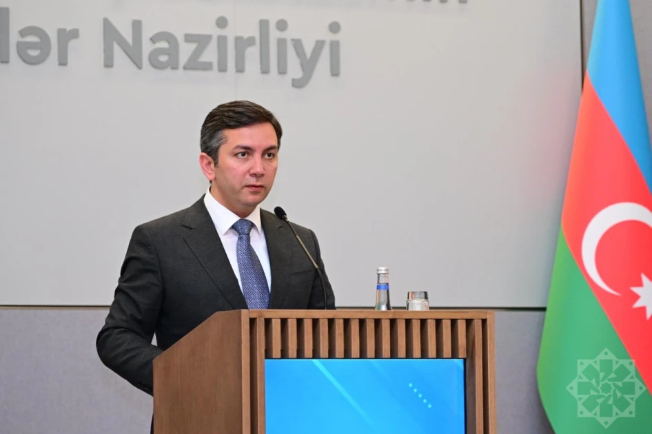 XİN-də “İnsan Hüquqları Aylığı” çərçivəsində seminar təşkil olunub 