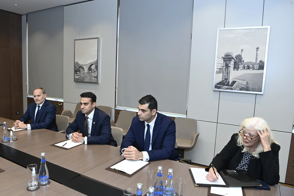 ABŞ konqresmeni Azərbaycan-Ermənistan normallaşma prosesi barədə məlumatlandırılıb