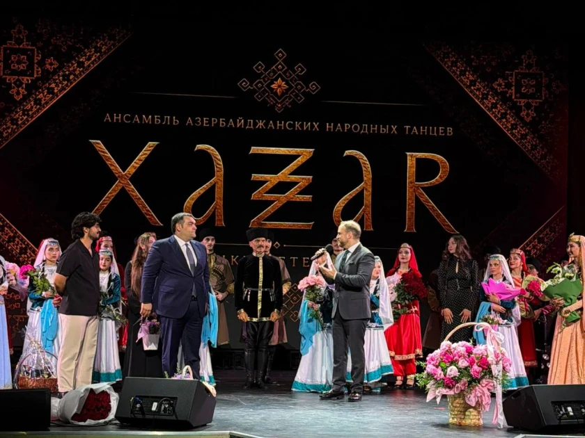 “Xəzər” ansamblı Sankt-Peterburqda Azərbaycan xalq rəqslərini təqdim edib