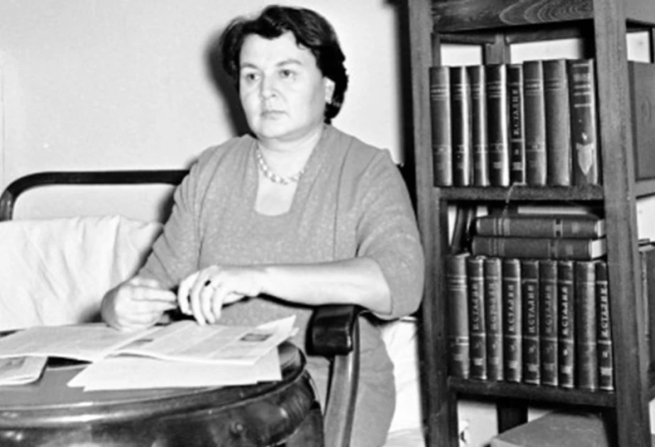 Həzin nəğmələrin və zərif duyğuların şairi: Nigar Rəfibəyli