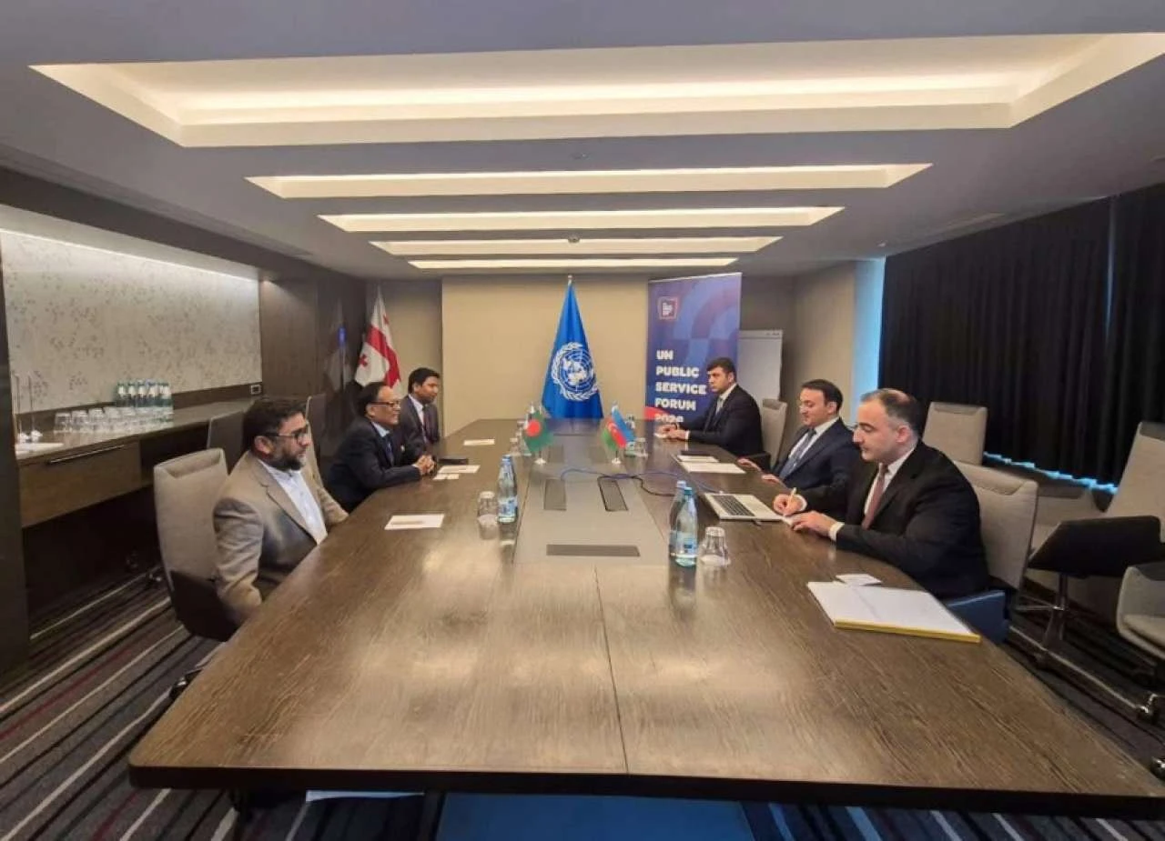 Azərbaycan Gürcüstanda keçirilən Dövlət Xidməti Forumunda təmsil olunub