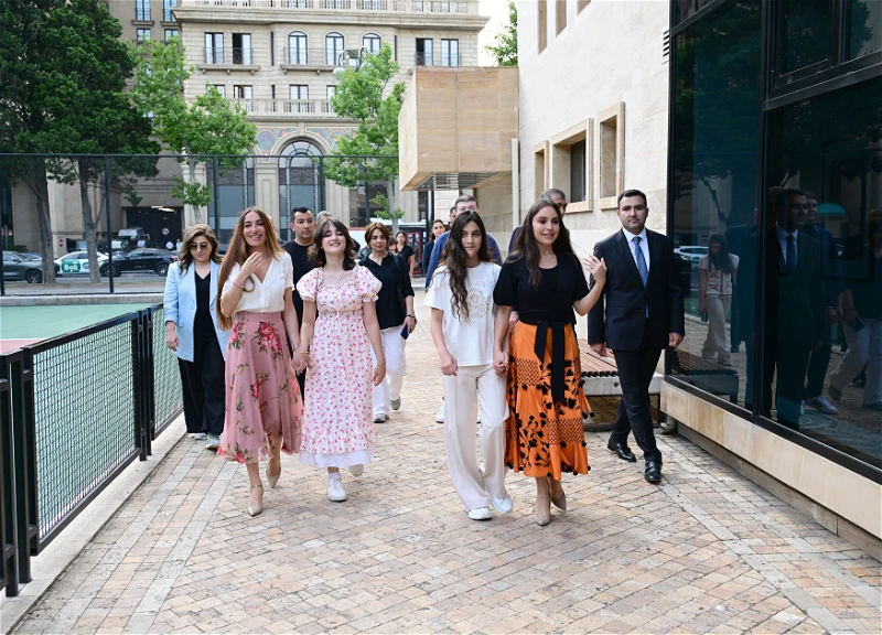 Leyla Əliyeva və Arzu Əliyeva Dənizkənarı Milli Parkda açılış və təqdimat mərasimlərində iştirak ediblər