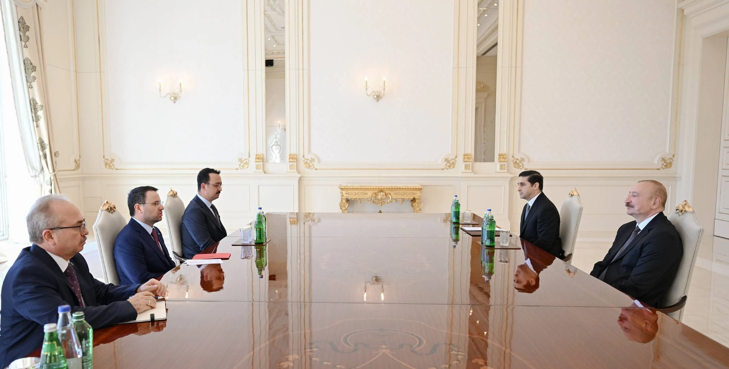 İlham Əliyev Türkiyənin ədliyyə nazirini qəbul edib