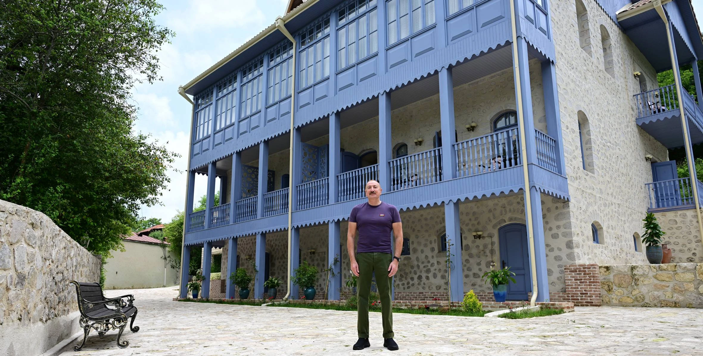 İlham Əliyev Şuşada “Yasəmən” hotelinin yeni korpusları ilə tanış olub