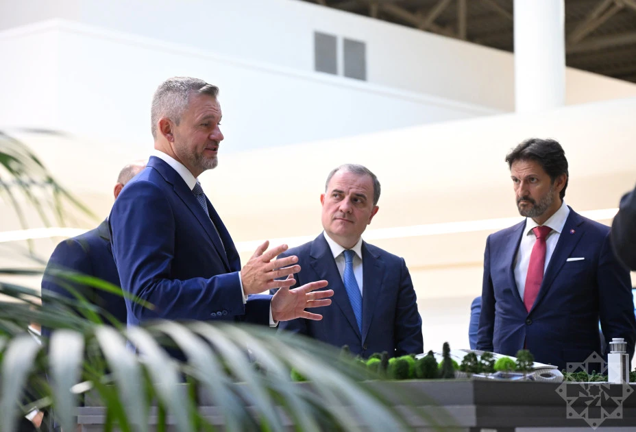 Slovakiya Prezidenti Füzuli aeroportundan təyyarə ilə Bakı şəhərinə yola düşüb
