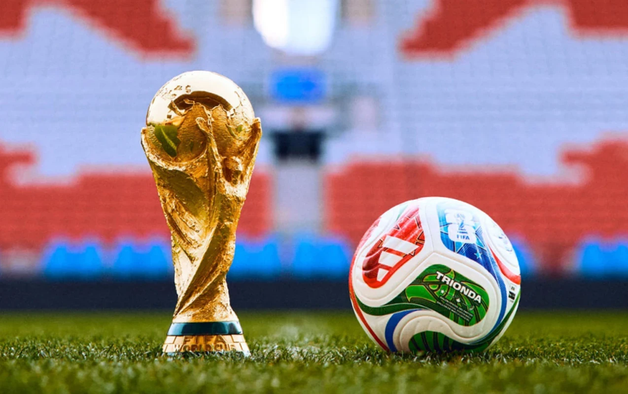 FIFA DÇ-dən 15 milyard qazandı