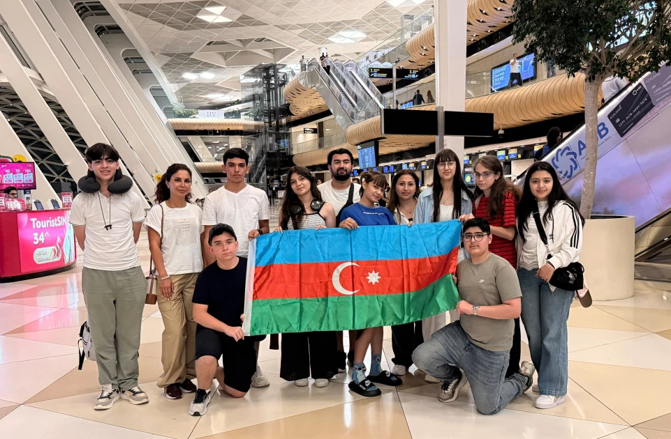 VIII “Qardaşlaşmış Qarabağ məktəbləri” Yay Düşərgəsi başa çatıb
