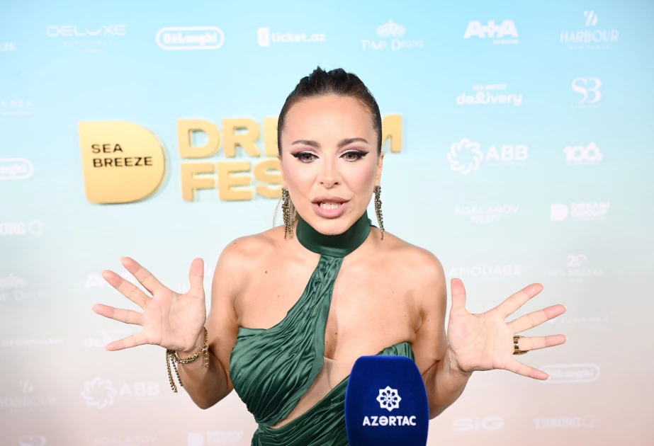 Ani Lorak “Dream Fest”də azərbaycanlı dizaynerin libasında səhnəyə çıxacaq