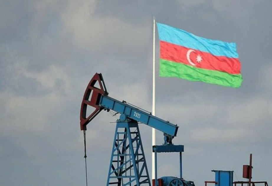 Azərbaycan nefti 98 dollara satılır