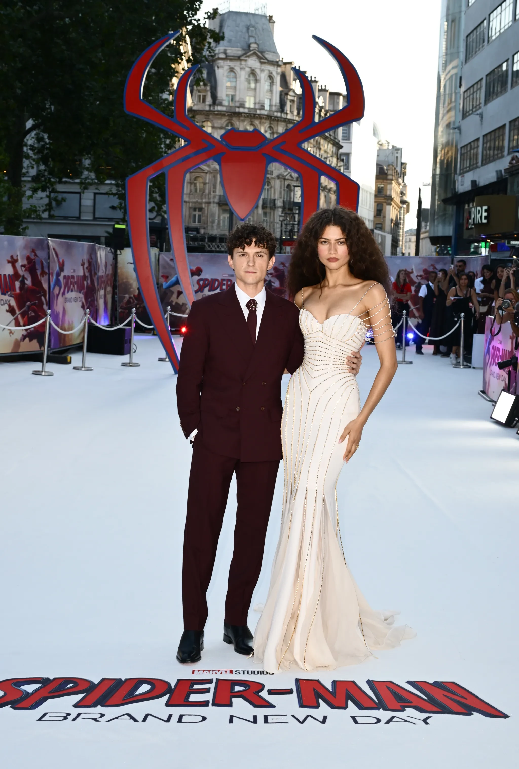 Spider-Man Turu: Zendaya və Tom Hollandın Dueti