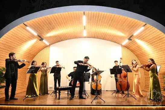 “Kapellhaus Garden Hall”: Ulduzlu səma altında klassik musiqi səslənib