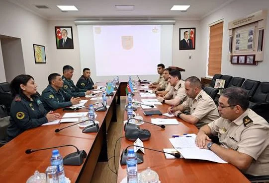 Azərbaycan və Qazaxıstan müdafiə sahəsində əməkdaşlığı genişləndirir
