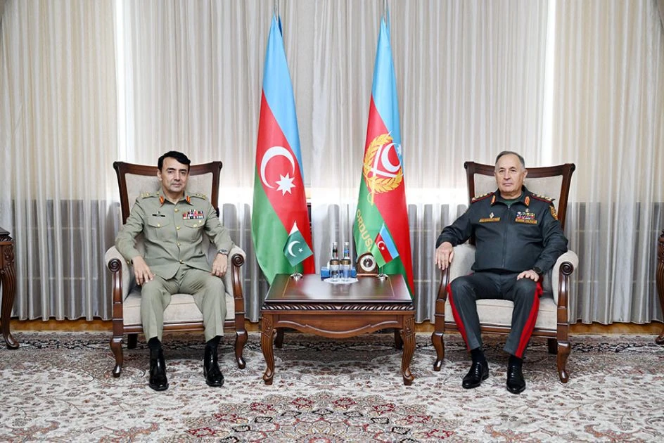 Azərbaycanla Pakistan arasında hərbi əlaqələr barədə fikir mübadiləsi aparılıb