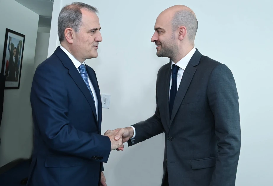 Azərbaycanın və Fransanın xarici işlər nazirləri qarşılıqlı maraq doğuran məsələlər ətrafında fikir mübadiləsi aparıblar