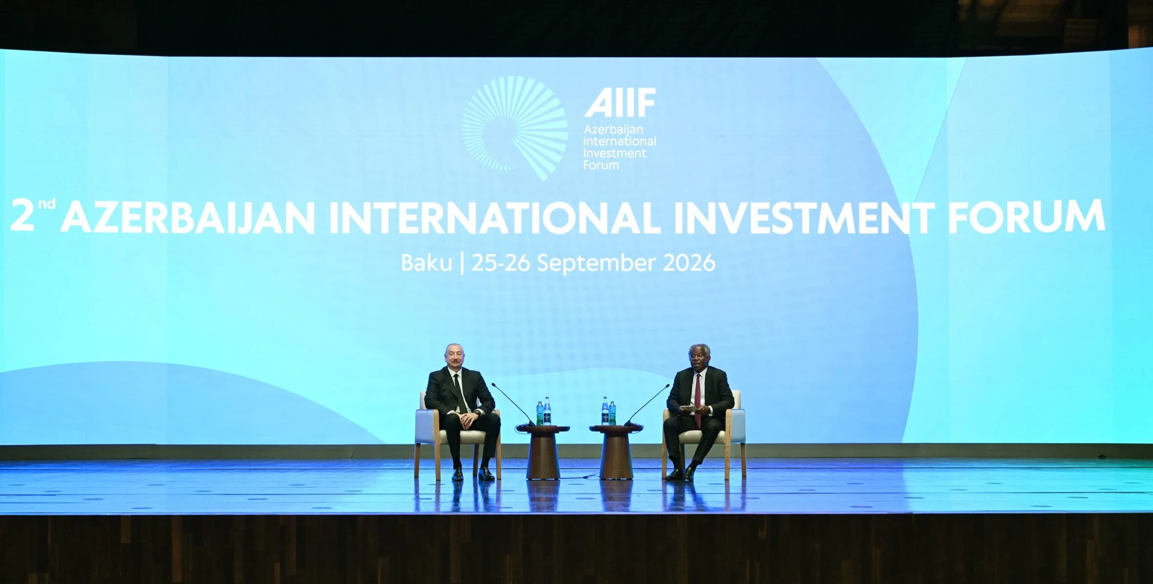 İlham Əliyev II Azərbaycan Beynəlxalq İnvestisiya Forumu çərçivəsində keçirilən tədbirdə iştirak edib