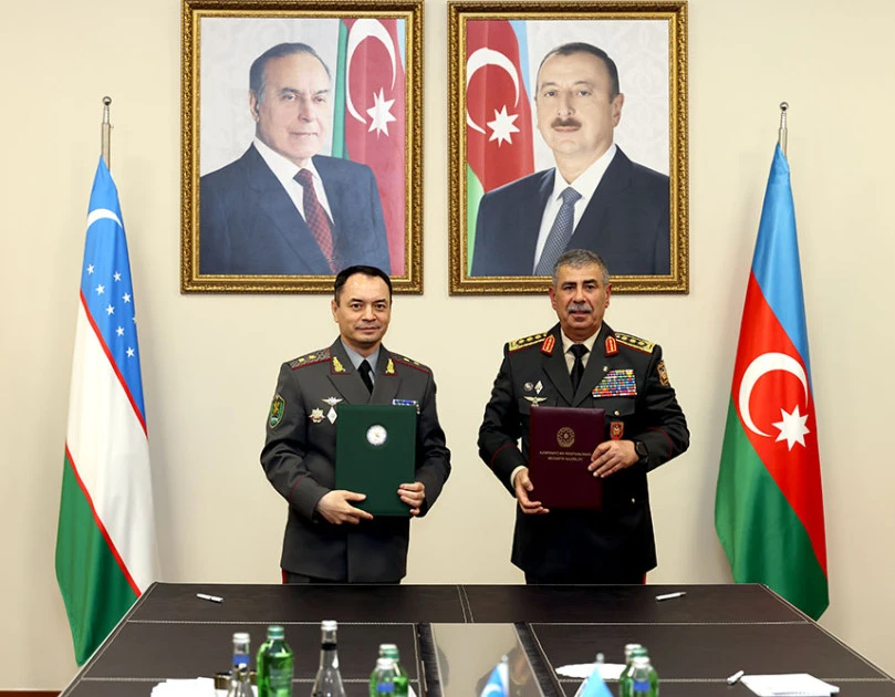 Azərbaycan və Özbəkistan Müdafiə nazirlikləri arasında "İkitərəfli Hərbi Əməkdaşlıq" planı imzalanıb