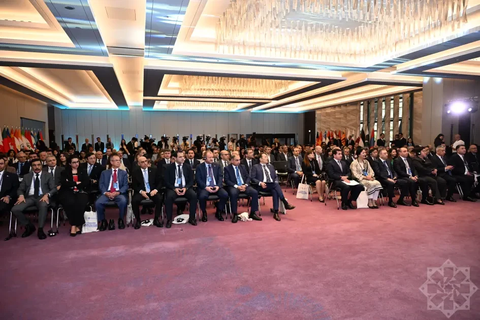 Bakıda “Qütbləşmiş dünyada media vasitəsilə etimadın qurulması” mövzusunda Media Forumu keçirilir