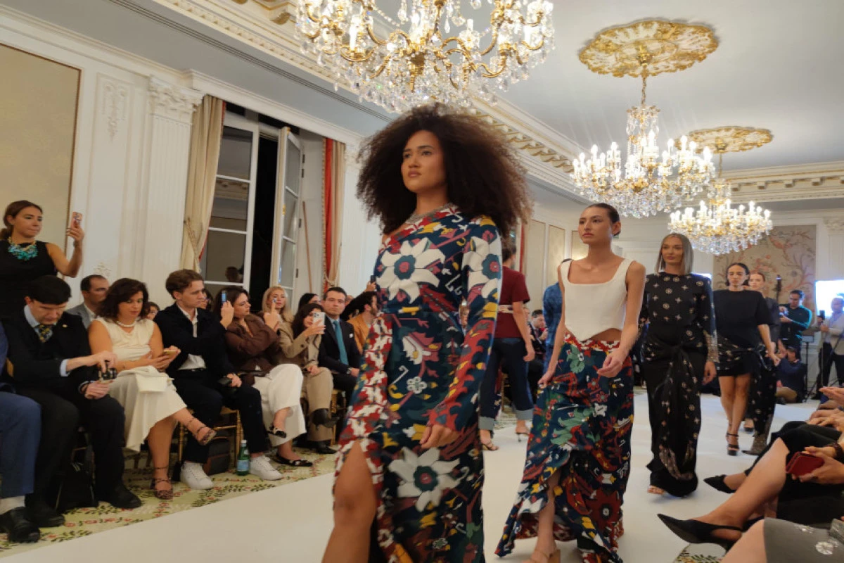 “Paris Fashion Week” həftəsində Azərbaycan modasının milli ruhu