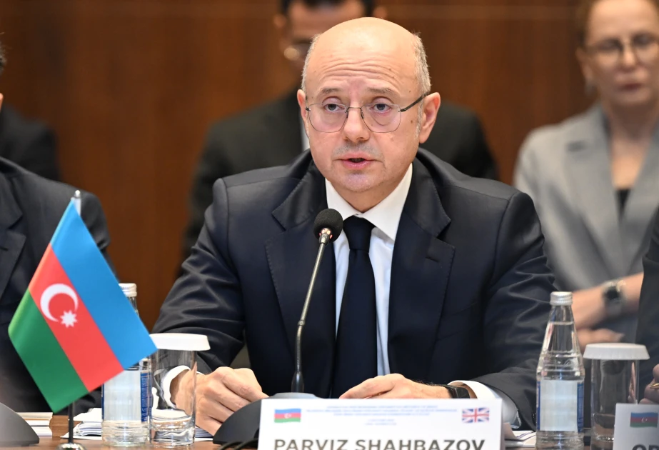 Azərbaycan və Böyük Britaniya əməkdaşlığın müxtəlif istiqamətləri üzrə yeni işçi qrupları yaradacaq