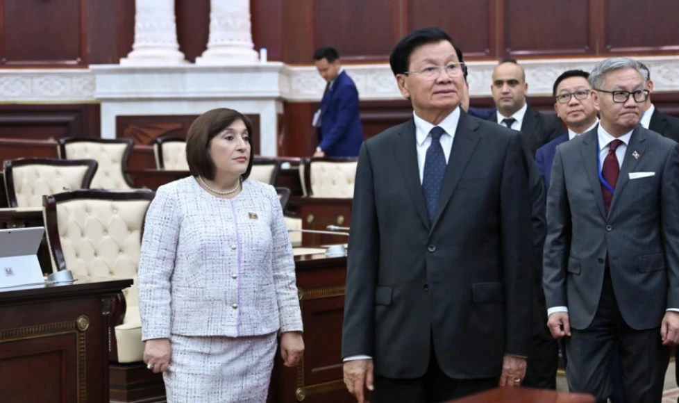 Laos Prezidenti Milli Məclisdə olub