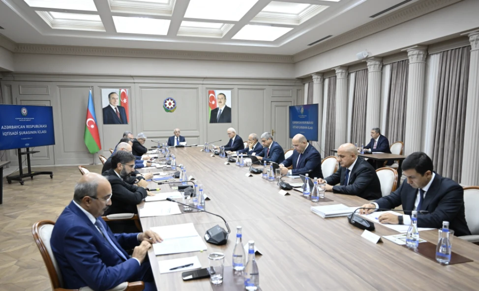 İqtisadi Şuranın növbəti iclası olub