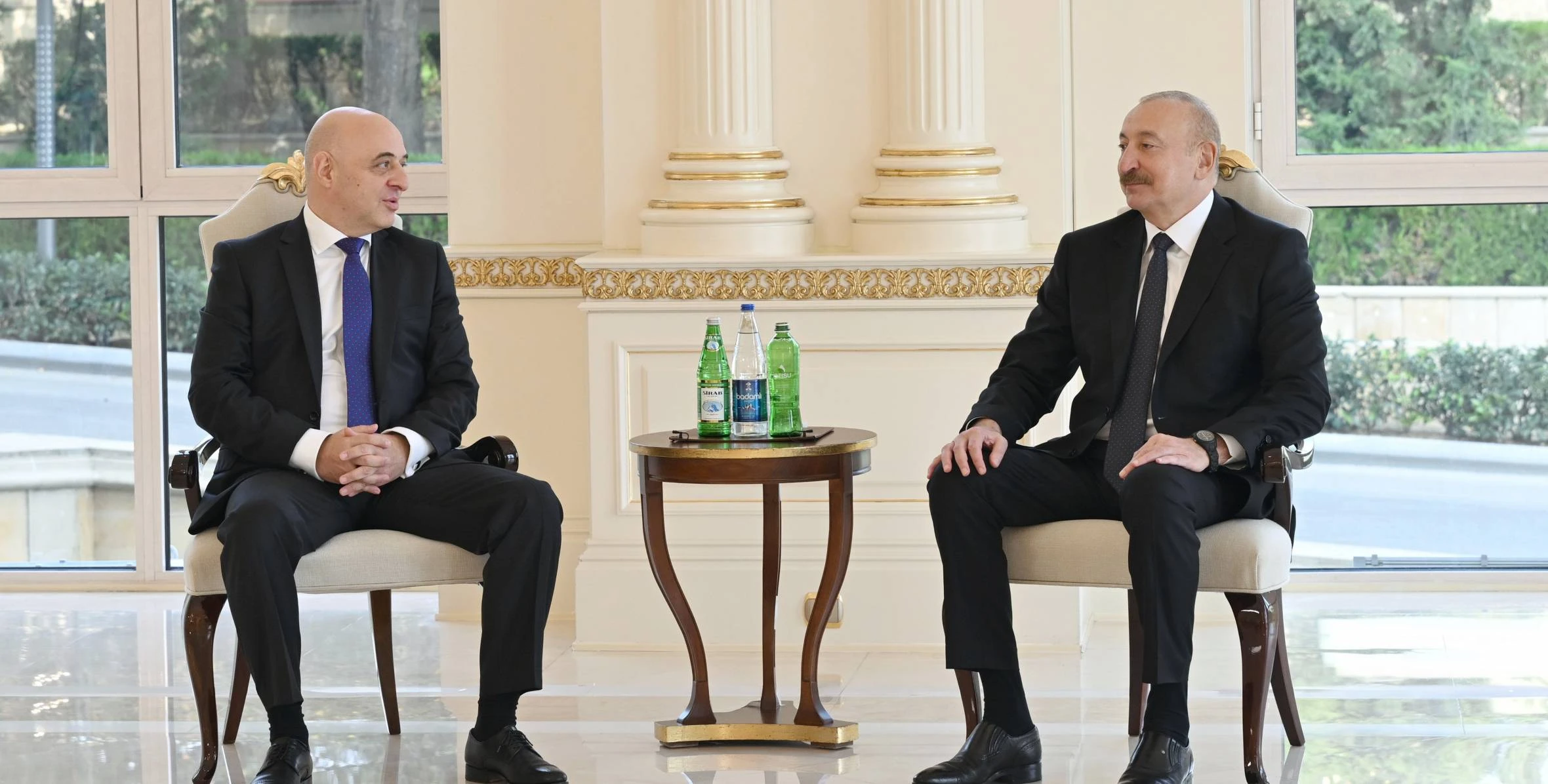 İlham Əliyev Gürcüstanın ölkəmizdə yeni təyin olunmuş səfirini qəbul edib