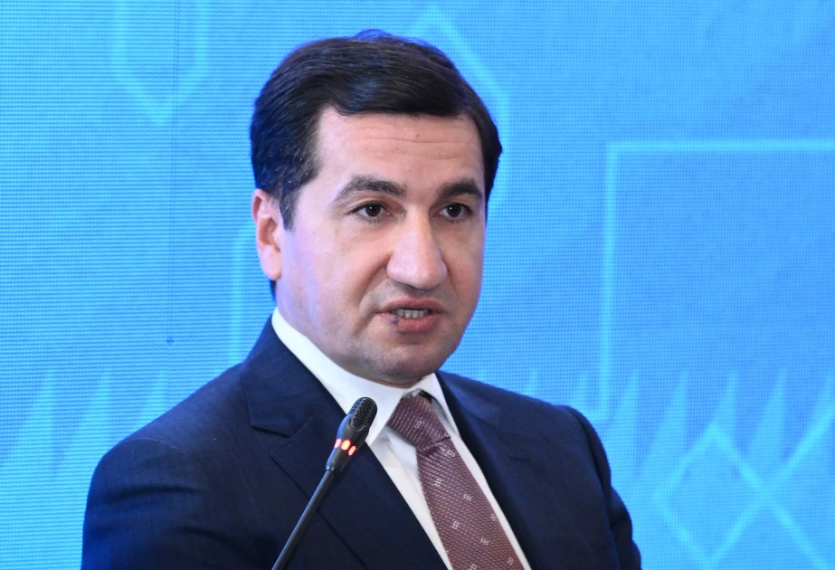 Hikmət Hacıyev: Dezinformasiya, stereotiplər və qərəzlə mübarizə aparmaq vacibdir
