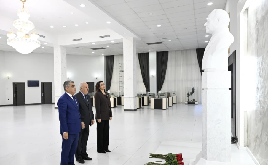 Prezident YAP-ın VIII Qurultayında ölkəmizin gələcək inkişaf yolunun strateji xəritəsini müəyyənləşdirdi