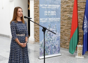 Minskdə “Səttar Bəhlulzadə – görünməyən aləmlərin yaradıcısı” sərgisi açılıb