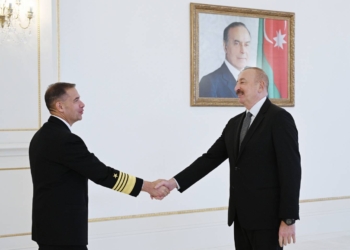 İlham Əliyev ABŞ Mərkəzi Komandanlığının komandanını qəbul edib