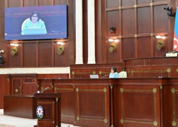 Milli Məclisin sədri Sahibə Qafarova Beynəlxalq Hakimlər Assosiasiyasının 67-ci illik iclasının iştirakçıları ilə görüşüb