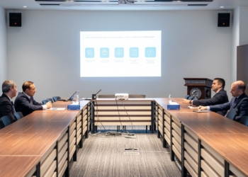 4SİM-in icraçı direktoru “Yüksəliş” müsabiqəsinin qalibləri ilə görüşüb