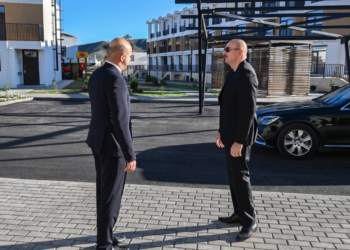 İlham Əliyev Zəngilan şəhərində 104 mənzilli yaşayış kompleksində görülmüş işlərlə tanış olub