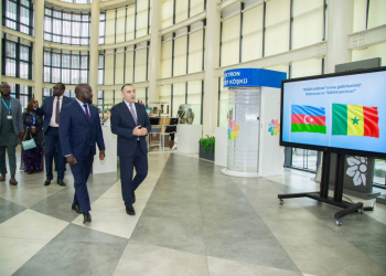 Seneqallı nazir “ASAN xidmət”də