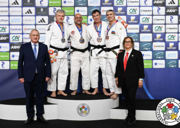 Azərbaycanın veteran cüdoçusu üçqat dünya çempionu olub