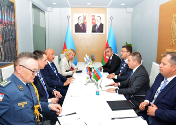 Müdafiə nazirinin müavinləri BƏƏ-də