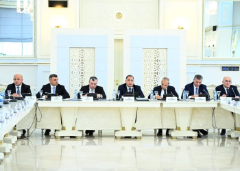 İqtisadi siyasət, sənaye və sahibkarlıq komitəsinin iclasında 2026-ci ilin dövlət büdcəsi müzakirə olunub