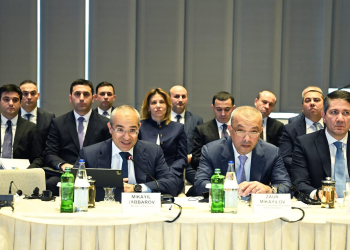 Bakıda Ərəb Koordinasiya Qrupunun Yüksək Səviyyəli Dəyirmi Masası keçirilib