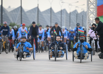 9 Noyabr – Dövlət Bayrağı Günü münasibətilə veloyürüş keçirilib