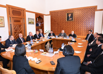 Konstitusiya Məhkəməsində beynəlxalq konfransın iştirakçıları ilə görüş keçirilib