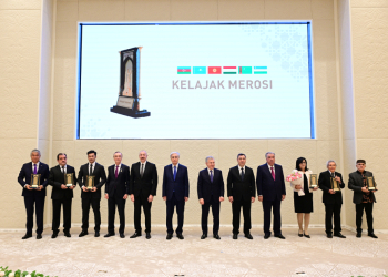 Prezident İlham Əliyev Daşkənddə “Gələcəyin İrsi” Beynəlxalq Mükafatının təqdimat mərasimində iştirak edib
